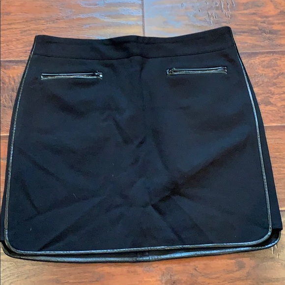 White House Black Market Dresses & Skirts - WHBM Skirt